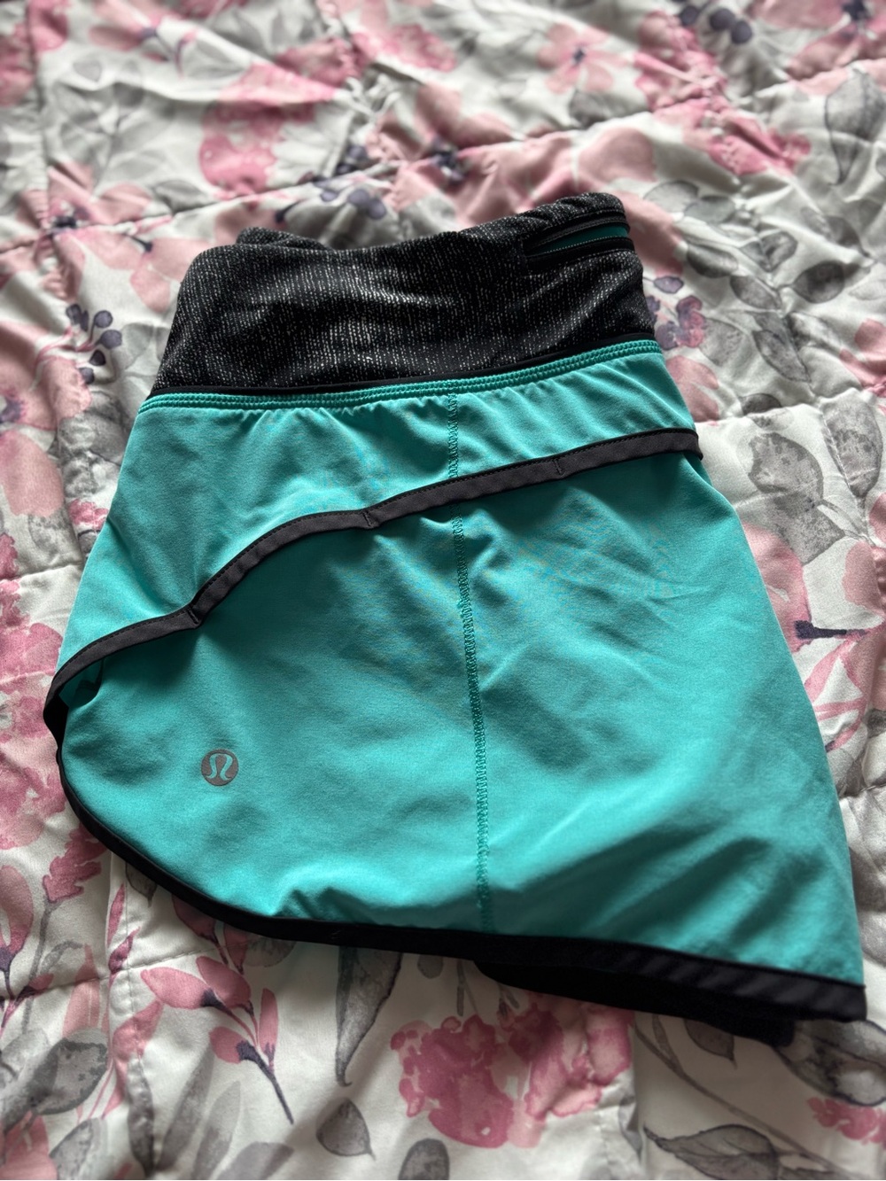 🎁 Lululemon athletica Teal Athletic Skort with Black Waistband Sz:6